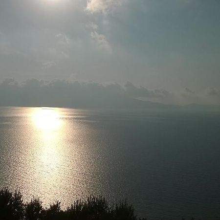 Michalis Holiday Home Ravdhoúkha 外观 照片