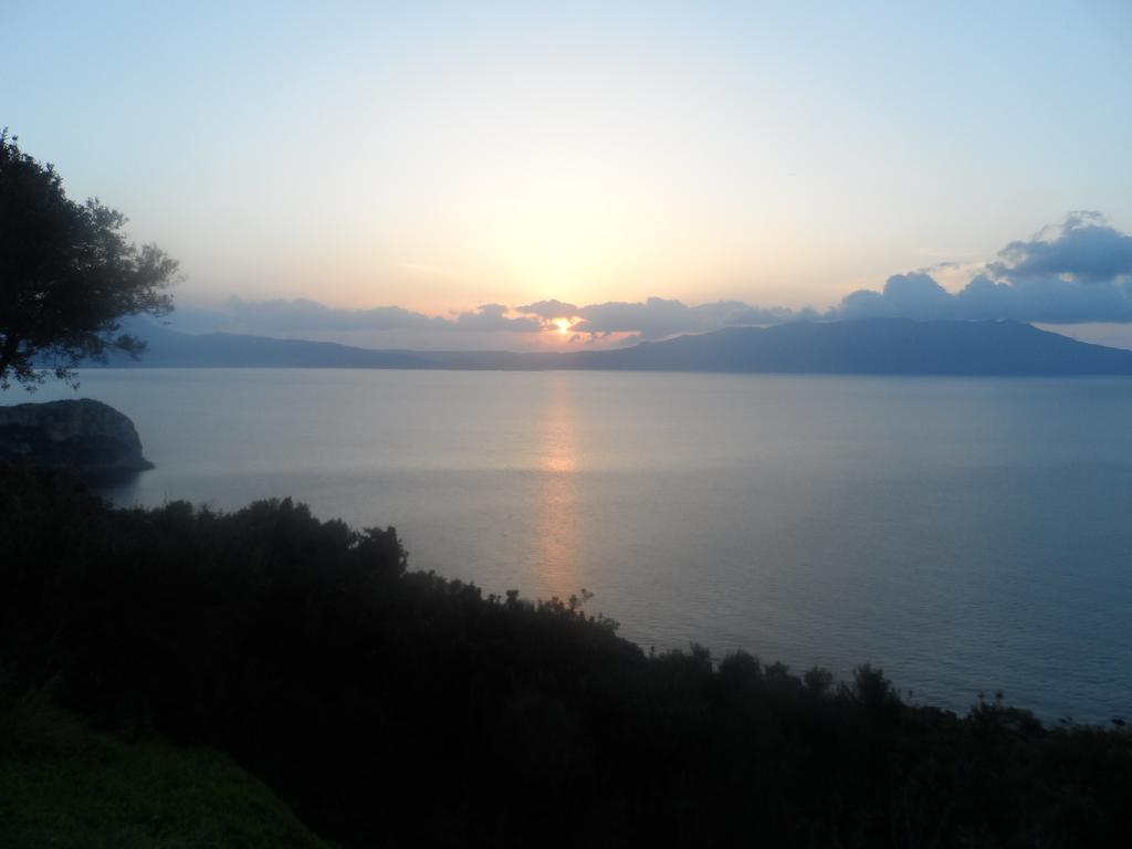 Michalis Holiday Home Ravdhoúkha 外观 照片