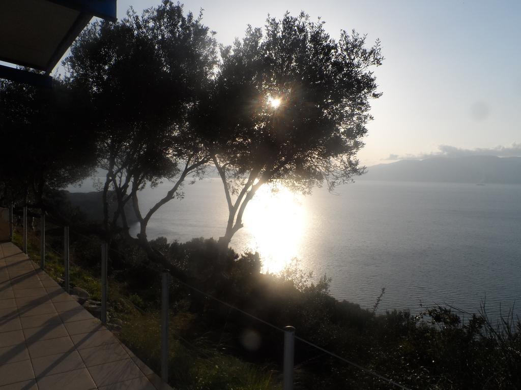 Michalis Holiday Home Ravdhoúkha 外观 照片