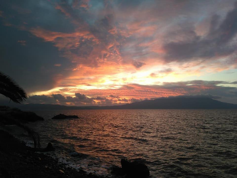 Michalis Holiday Home Ravdhoúkha 外观 照片